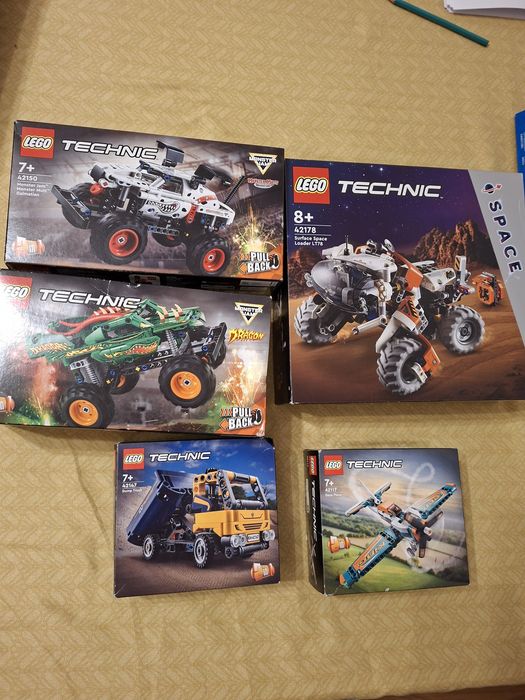 Seturi lego diverse modele cu cutie