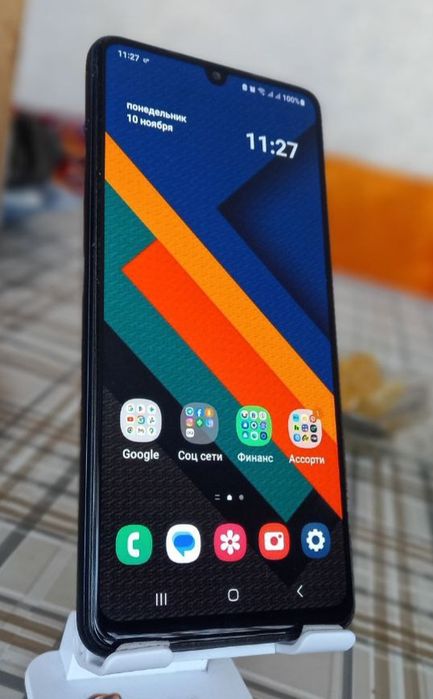 Samsung M22 4/64 gb smartfoni sotiladi