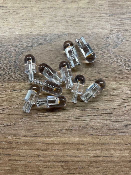 LED крушка лед Т10 W5W