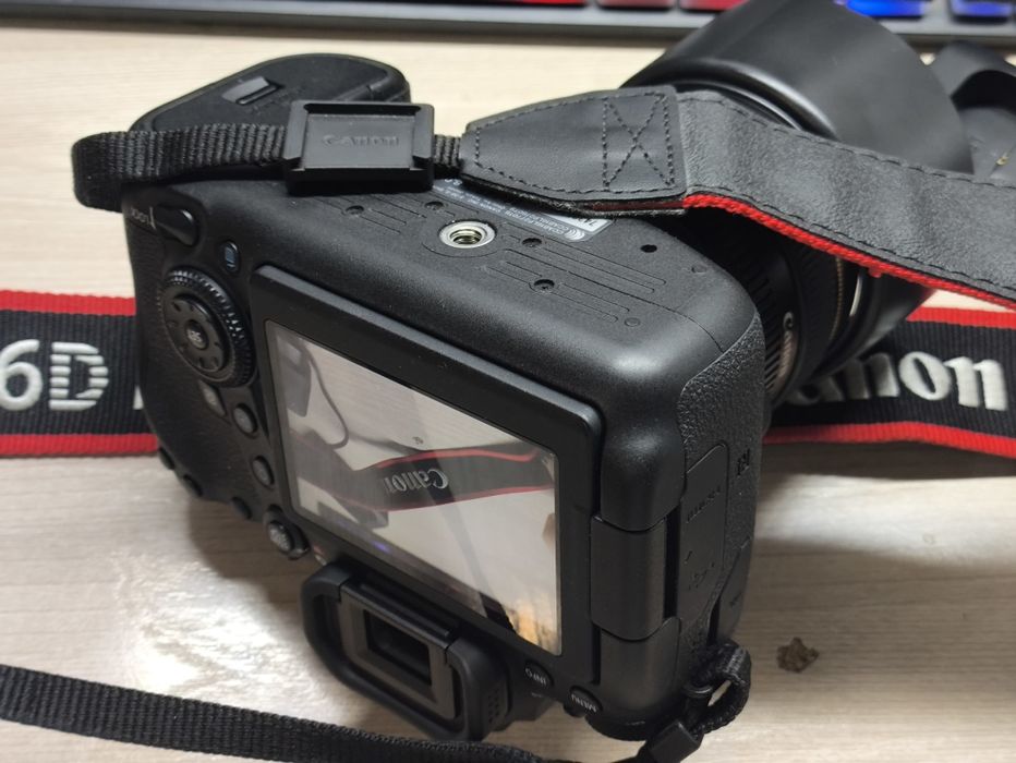 Canon 6D mark2 50mm f1.4