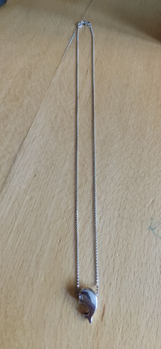 Златно колие с брилянт