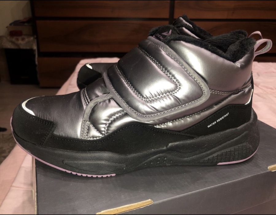 Зимние кроссовки