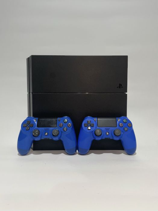 PS4 Fat с кучу играми пс4