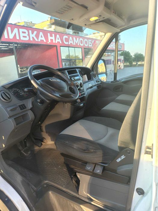 микробус Ивеко Дейли 35 S11
