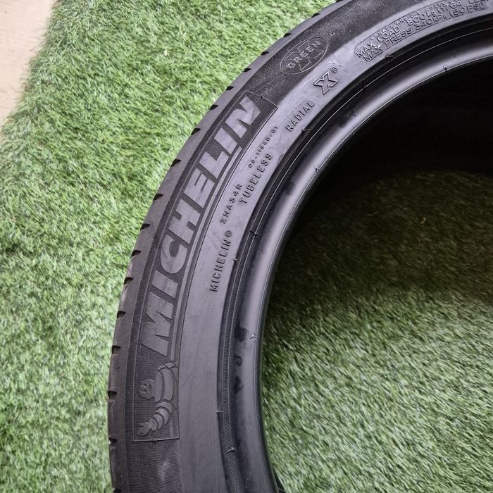 245 45 18 Michelin runflat