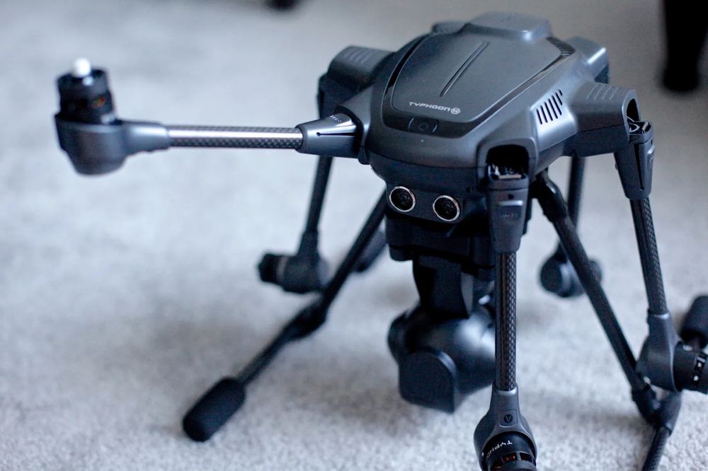 Drona profesionala TYPHOON H Hexacopter 4K Video ! YUNEEC Plus / dji
