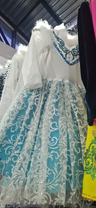 Продаются костюмы для детских ансамблей