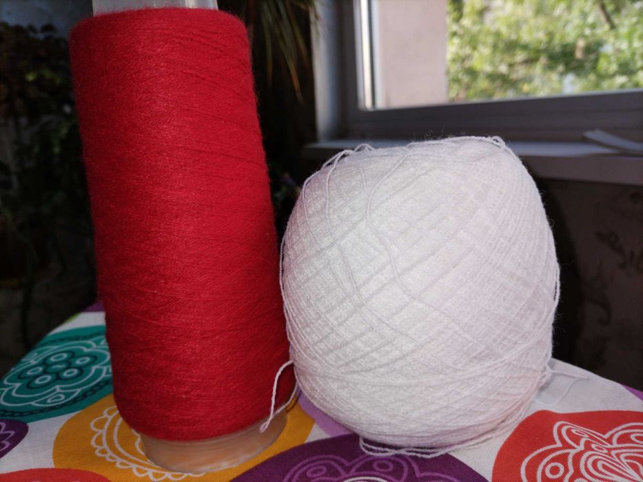 Продавам мартеници