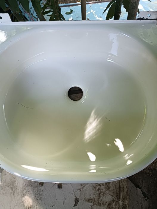 Продается бочек от унитаза за 6000т