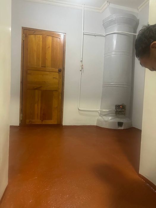 Уй сотилади Нурафшон шахрида