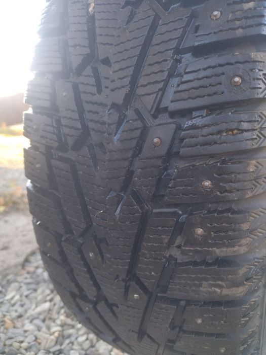 Баллоны с дисками  17  в отличном состоянии