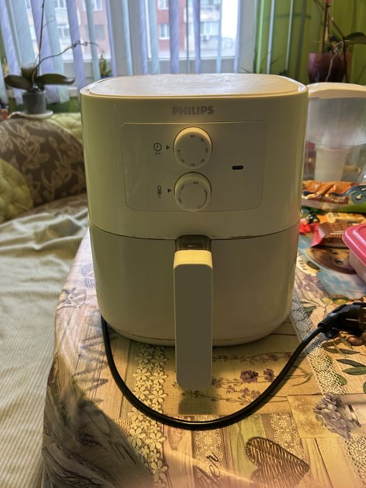 Air frier Philips бял