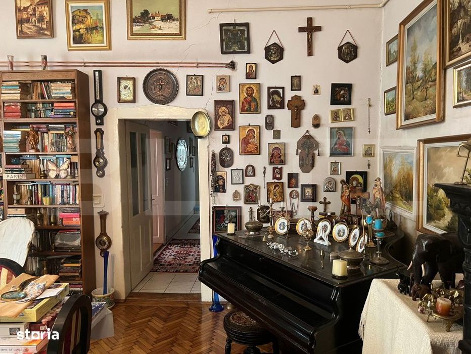 Casa, stil clasic, ultracentral – Teren 1344 mp