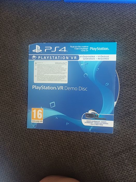 VR очила за PS4 +зарядно +камера +2 безплатни игри