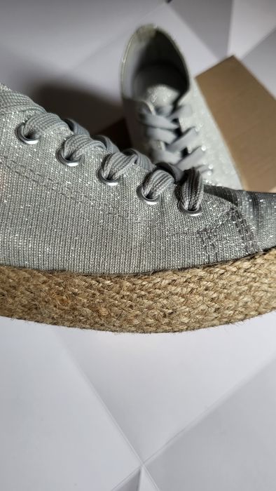 Кецове сребристи