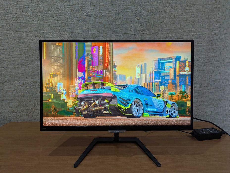 Монитор 24 IPS Philips