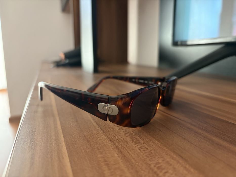 Ochelari de soare Valentino- Originali