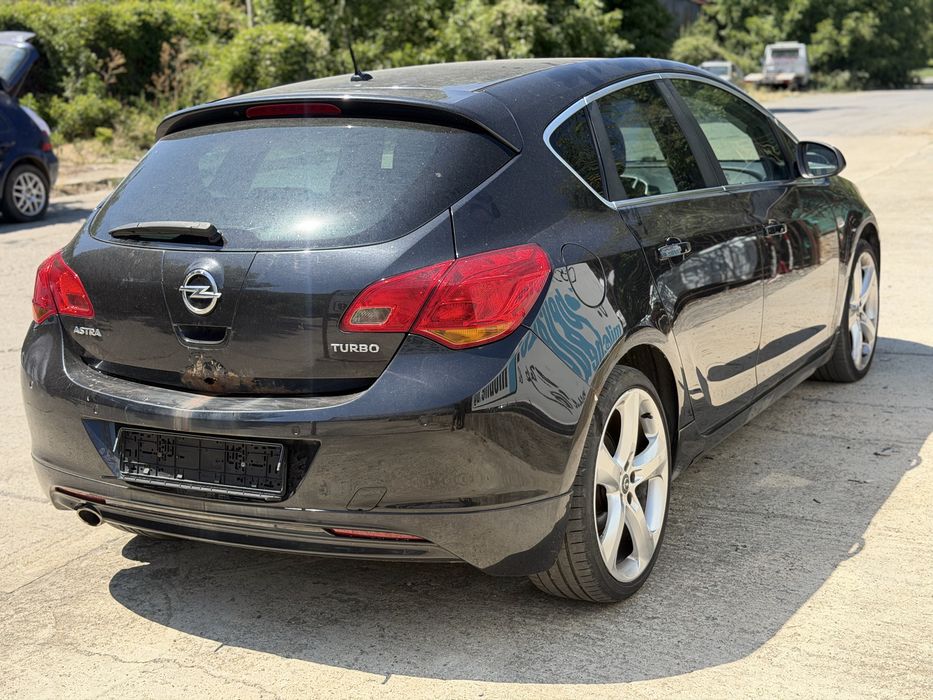 Опел астра ж 1.4турбо на части / opel astra J 1.4 turbo 140