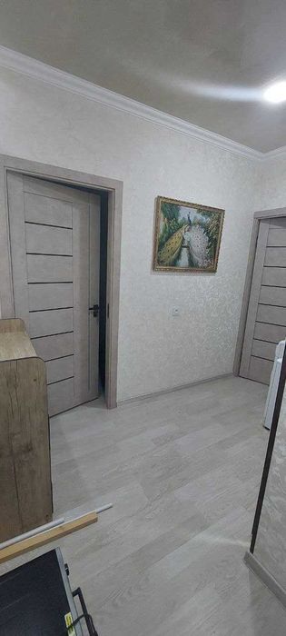 4мкр.да 1 хонали 2 этажда идеал холатда квартира сотилади