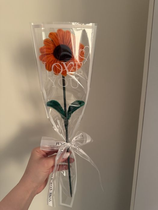 Цветя от плюшени пръчици – ръчна изработка, оригинален подарък