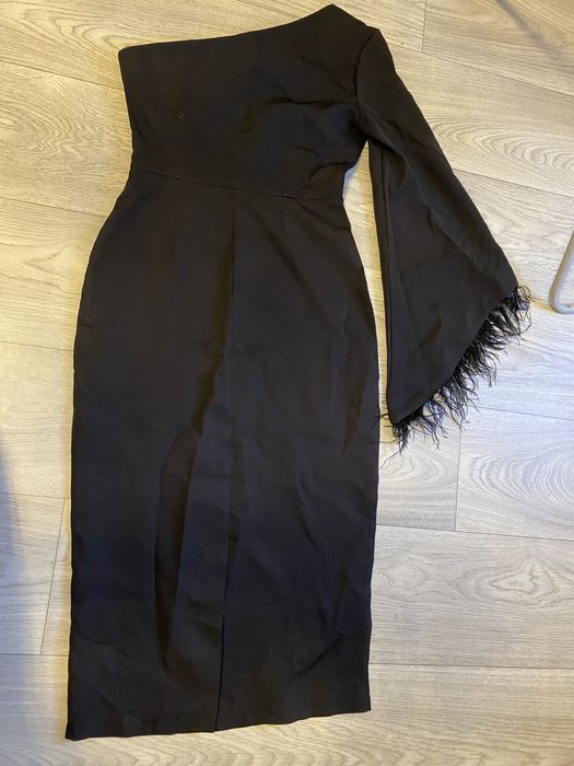 Костюмы платья 44