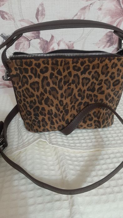 Сумка  боди новая кожа,замша.