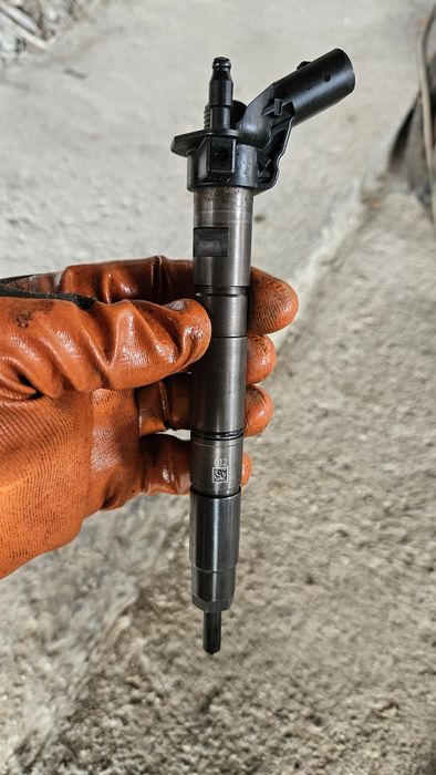 Дюзи за Ауди А 6 - 2.7 дизел 2006г. 4f