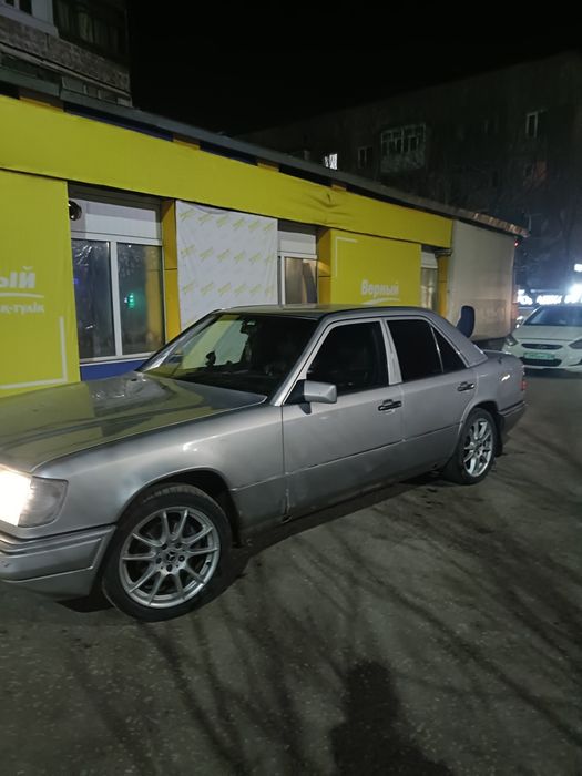 Продам Мерседес Е220