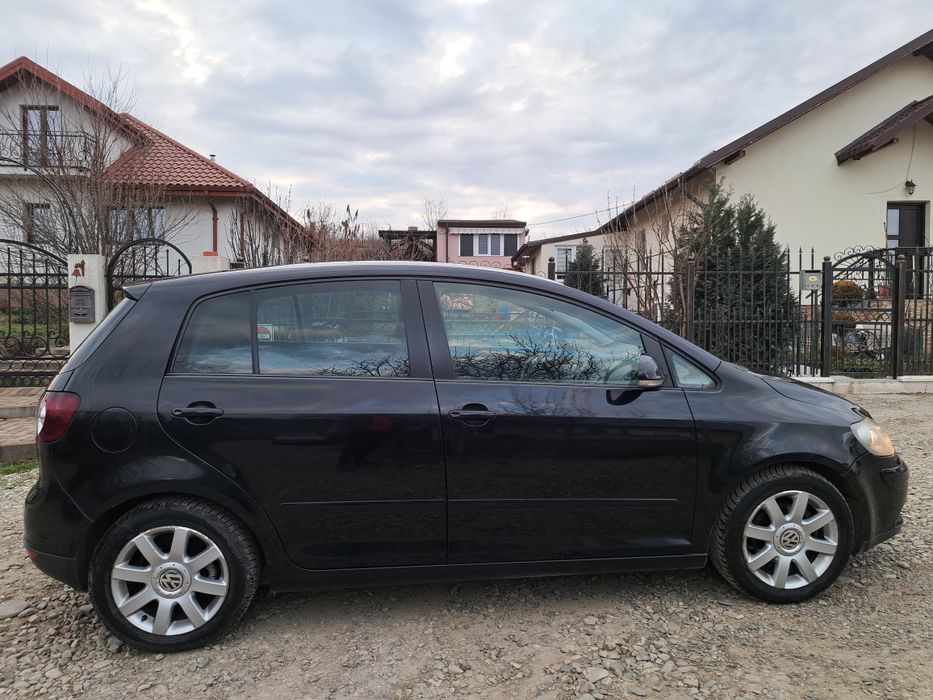 ** Volkswagen Golf Plus **