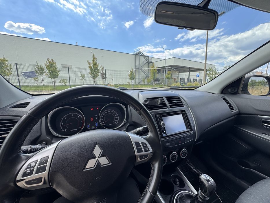 Mitsubishi ASX 2011