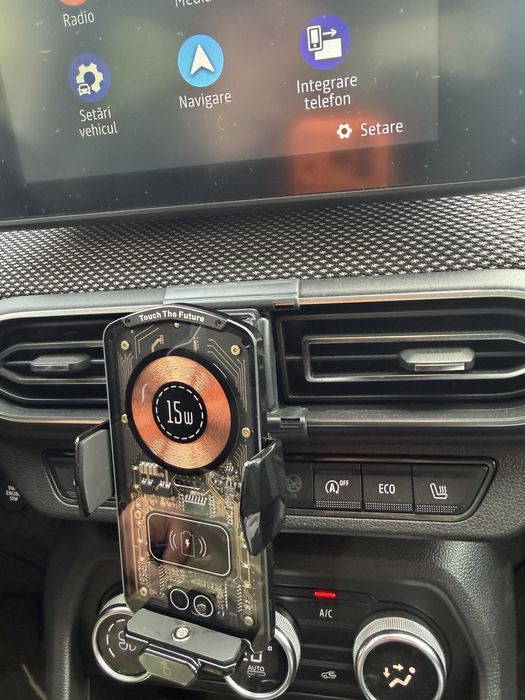 Suport de telefon auto cu incarcate wirles