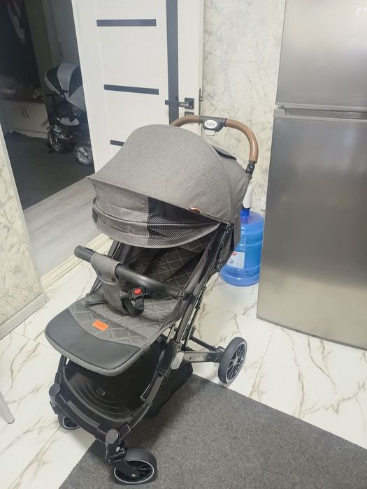 Продаётся чемодан коляска Кидило