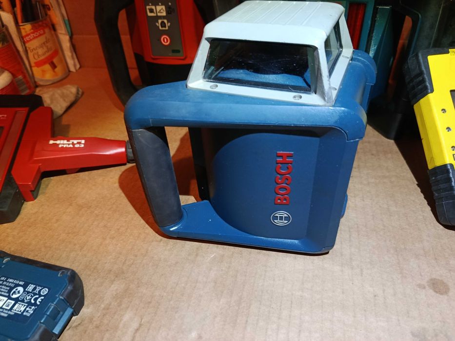 NIvela Laser ROSU BOSCH GRL400H Professional + Receptor LR1