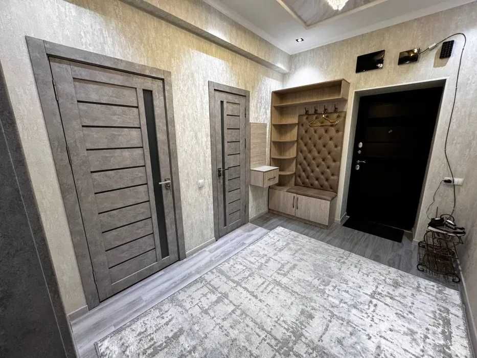 R10! Сдаётся квартира 2/2/9 на Чиланзарский ор-р Метро Чиланзар!