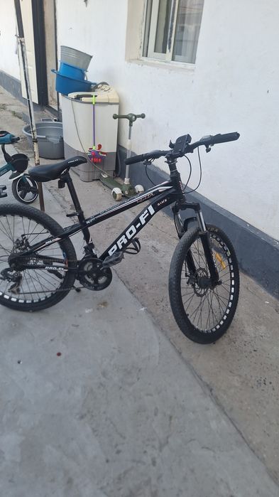 Велосипед в харошем состаянии