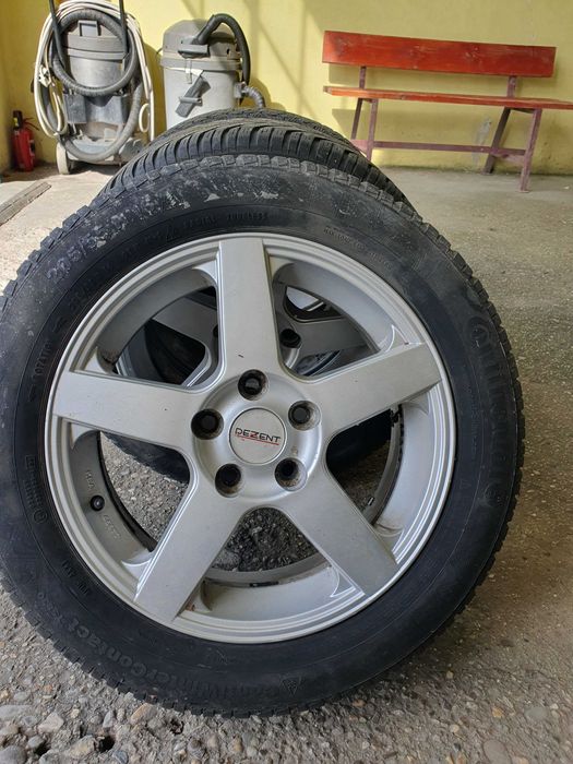 De vanzare,roti vw jetta,cauciucuri de iarna 205/55/16