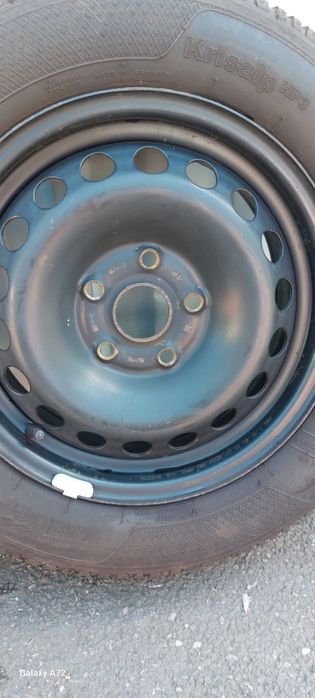 Jante tabla 195/65R15 anvelope M+S KLeber All Season