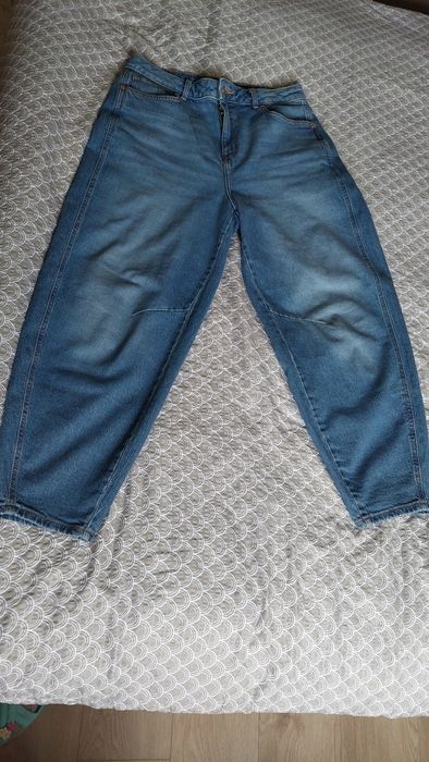 Два   чифта   дънки . Едните G STAR