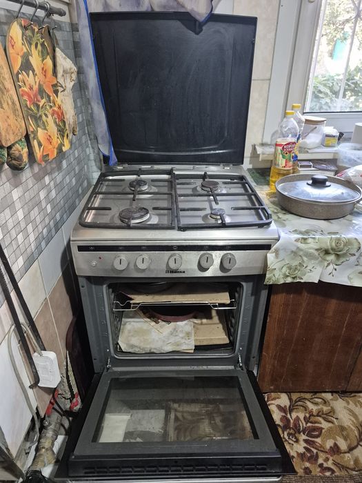 Продаётся газ плита