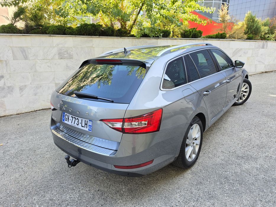 SKODA Superb 2024 — imagine 4