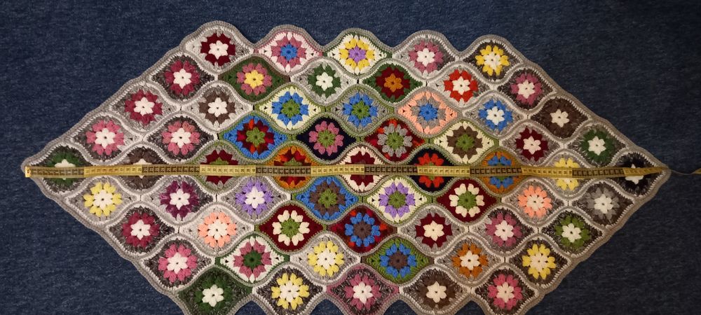 Set cu 2 paturici ,bebe,crosetate noi.