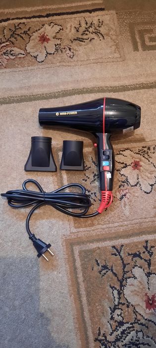 Профессиональный фен