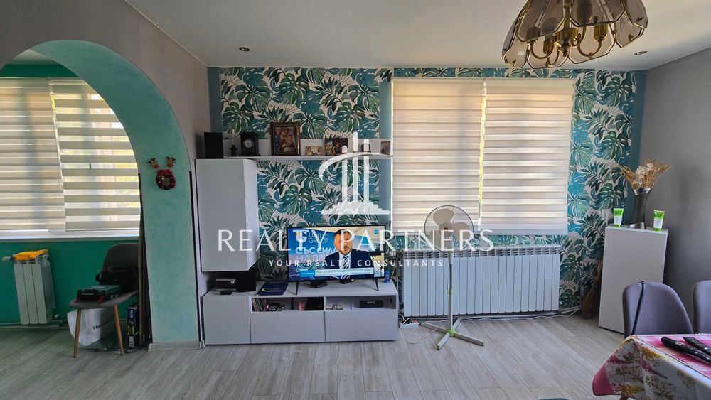 Продава се Етаж от къща в Перник, Байкушева махала - 102 кв.м за 932 €/кв.м - Снимка #1