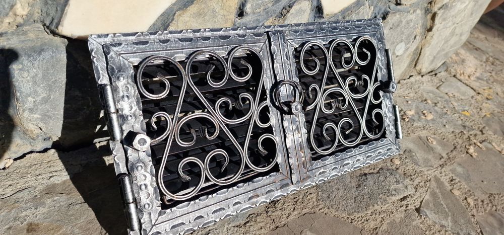 Use de șemineu deosebită