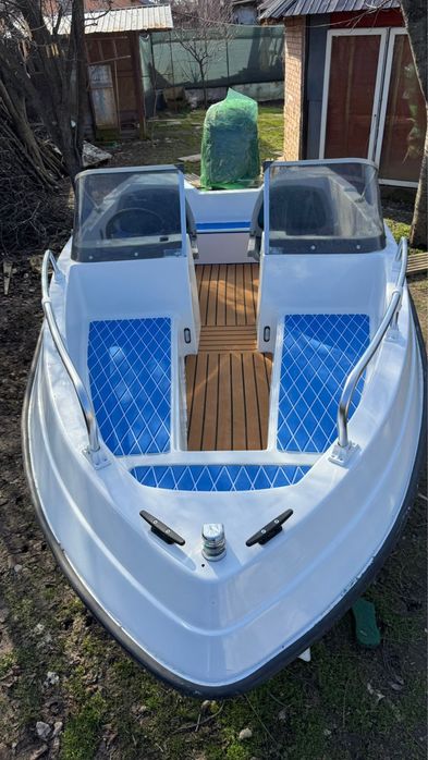 Vand barca Nova Concord 430