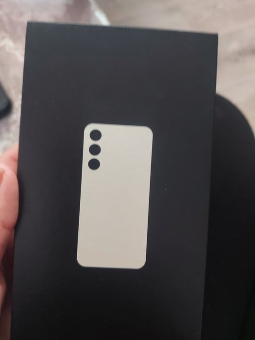 Samsung s23 8гб/128гб белый