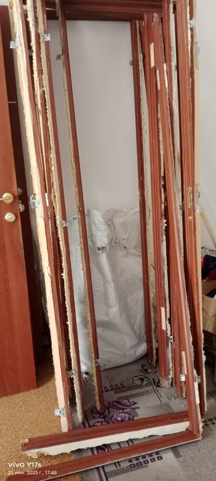 Межкомнатные двери продам