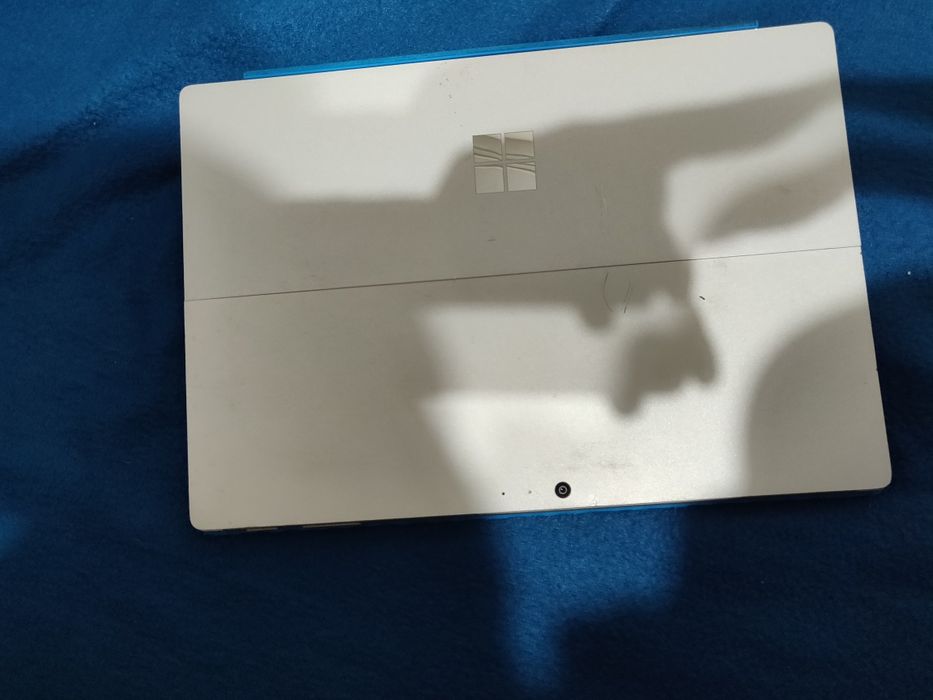 Microsoft surface pro4 a1724 128gb