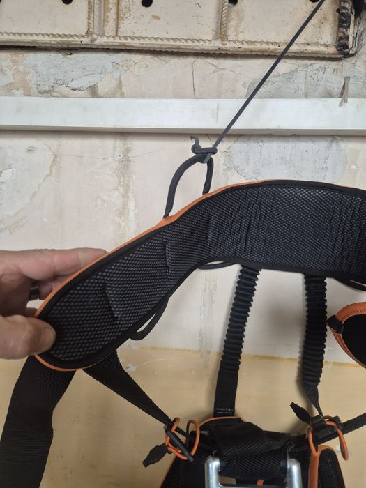 Ham alpinism utilitar