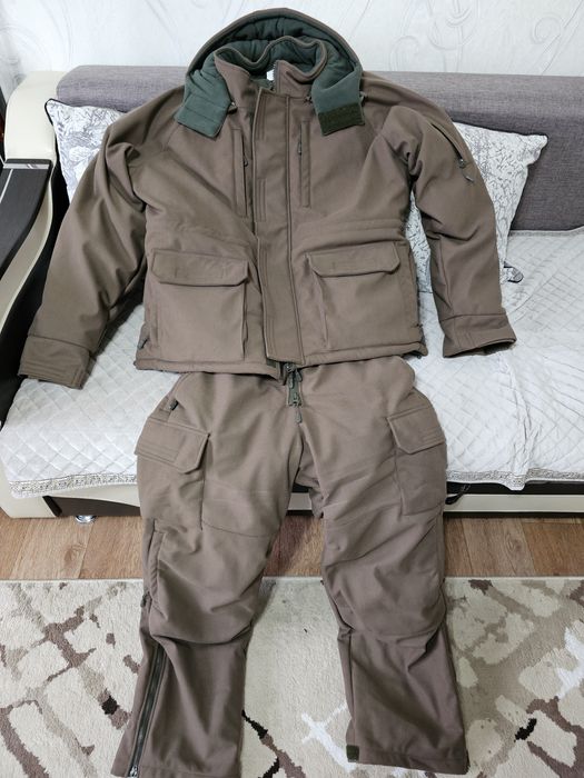 Продам костюмы зимние